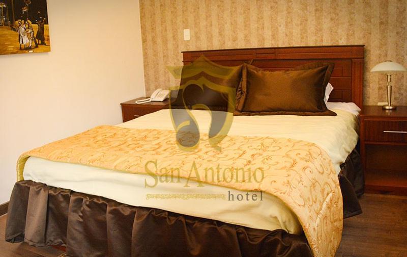 Hotel San Antonio 昆卡 外观 照片